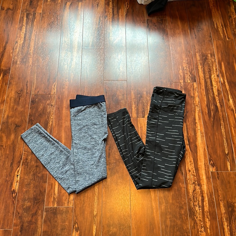 2 pair exercise leggings